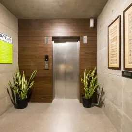 Modern Dental Clinic Interior Design